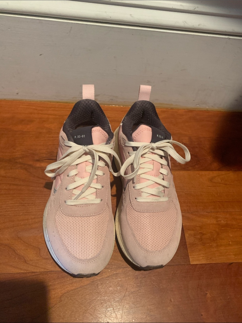 Municipal Natural Suede Pink Women's Casual Sneakers with Cushioned Support